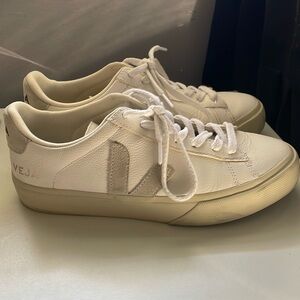 Veja Sneakers